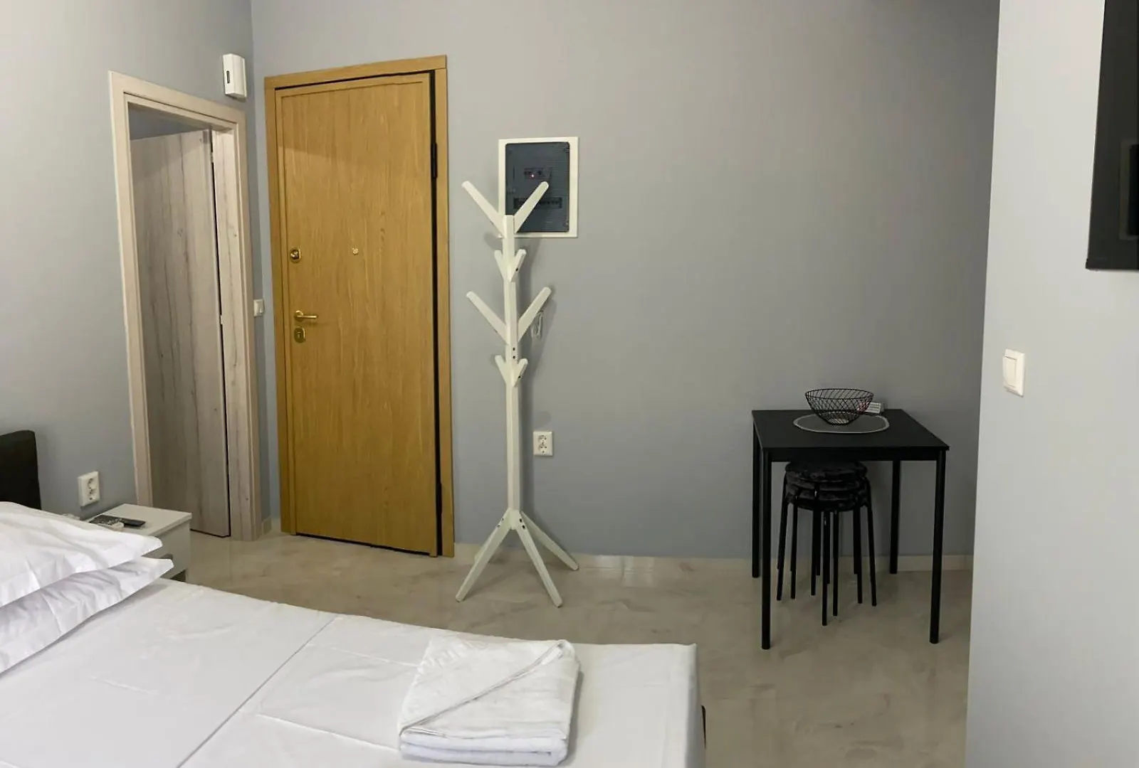 Umbrella Apartment Peraía