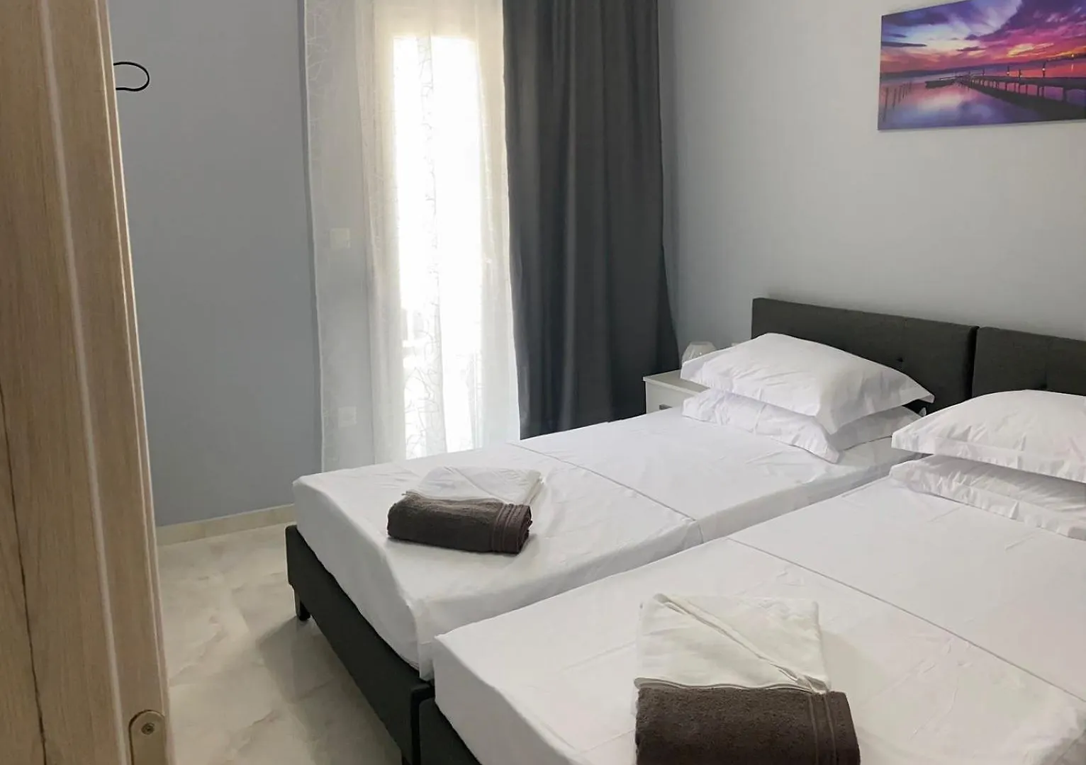 Umbrella Apartment Peraía